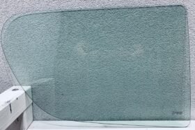 Дясно каросерийно стъкло FIAT SEICENTO 1998-2003 на ниска цена