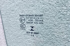 Дясно предно стъкло за CITROEN C1 3D 2005--2 на ниска цена