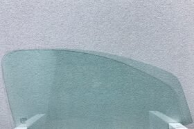 Дясно предно стъкло за CITROEN C1 3D 2005- на ниска цена