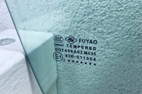 Дясно предно стъкло за VW POLO 5D HBK 2009-2017-2 на ниска цена