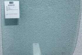 Дясно странично стъкло за TOYOTA HIACE 1995- на ниска цена