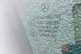 Дясно задно стъкло на каросерията MERCEDES A W176 5D-2 на ниска цена