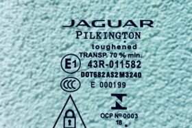 Дясно задно странично стъкло JAGUAR XE X760 2015- ОРИГИНАЛ-2 на ниска цена