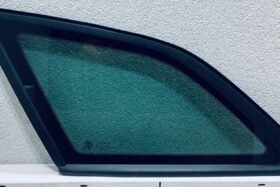 Ляво каросерийно стъкло SEAT LEON 2020- КОМБИ OE на ниска цена