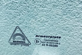 Ляво предно стъкло HYUNDAI I30 2012-2017-2 на ниска цена