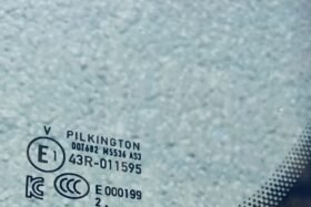 Ляво странично стъкло I поле 882x485 VW CADDY 2020- ЗАТЪМНЯВАЩО-2 на ниска цена