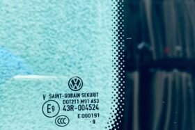 Ляво странично стъкло за врата VW T5 2010- OE-2 на ниска цена