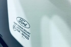 Ляво задно странично стъкло FORD MONDEO 2015--2 на ниска цена