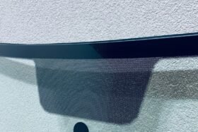 Ново предно стъкло AKUSTYCZNE за VW POLO 2017--2 на ниска цена