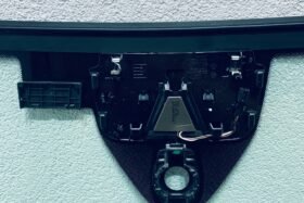 Ново предно стъкло AUDI A1 2018 - КАМЕРА + СЕНЗОР + ОРИГИНАЛ-4 на ниска цена