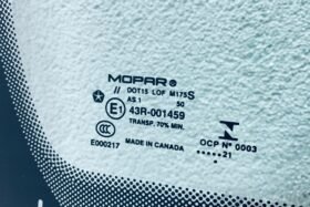 Ново предно стъкло CHRYSLER PACIFICA 2017- ОРИГИНАЛ-3 на ниска цена