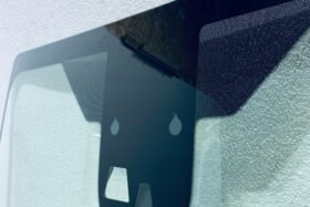 Ново предно стъкло FORD C-MAX 12- АКУСТИКА+КАМЕРА+СЕНЗОР ЗА ОТОПЛЕНИЕ+ОРИГИНАЛ-2 на ниска цена