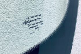 Ново предно стъкло FORD FOCUS MK3 III 2011 - АКУСТИКА + ОТОПЛЕНИЕ-3 на ниска цена