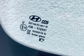 Ново предно стъкло HYUNDAI KONA 2017 - АКУСТИКА + ОРИГИНАЛ-3 на ниска цена