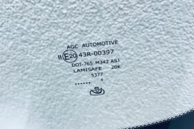 Ново предно стъкло MERCEDES B W246 2011-2015 АКУСТИЧНО + КАМЕРА + СЕНЗОР-3 на ниска цена