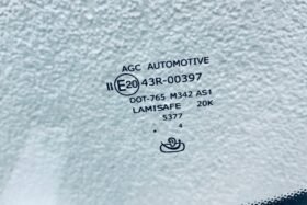 Ново предно стъкло MERCEDES B W246 2011-2015 АКУСТИКА+СЕНЗОР-3 на ниска цена