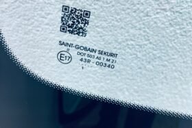 Ново предно стъкло MERCEDES E W213 2016 - СЕНЗОР ЗА ДЪЖД/ЗАЗОР.-3 на ниска цена