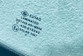 Ново предно стъкло PEUGEOT 207 2006-2012-3 на ниска цена