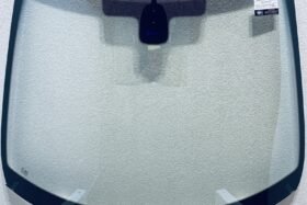 Ново предно стъкло PEUGEOT 207 2006-2012 SOLAR+СЕНЗОР на ниска цена