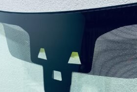 Ново предно стъкло RANGE ROVER VELAR 2016-2020 АКУСТИКА+КАМЕРА+СЕНЗОР-2 на ниска цена