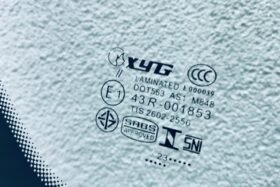 Ново предно стъкло RENAULT MEGANE IV 2020 - АКУСТИКА + КАМЕРА + СЕНЗОР-3 на ниска цена