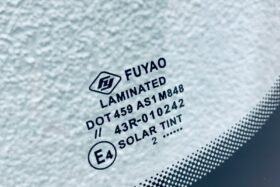 Ново предно стъкло RENAULT TWINGO III 2019- SMART FOR FOUR 2019- СЕНЗОР-3 на ниска цена