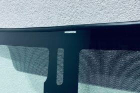 Ново предно стъкло TOYOTA IQ 3D 2009 - АКУСТИЧНО + СЕНЗОР-2 на ниска цена