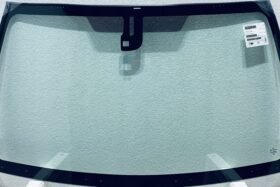 Ново предно стъкло TOYOTA IQ 3D 2009 - АКУСТИЧНО + СЕНЗОР на ниска цена