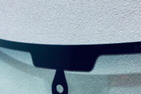 Ново предно стъкло за AUDI A1 10.2012-> СЕНЗОР ЗА ДЪЖД/ЗАЗОР.-2 на ниска цена