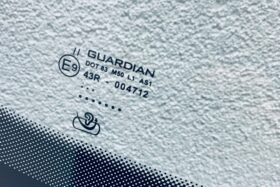 Ново предно стъкло за AUDI A5 CABRIO 2017 - АКУСТИКА + СЕНЗОР-3 на ниска цена