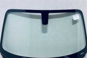 Ново предно стъкло за BMW 1 F20/F21 F22/F23 на ниска цена