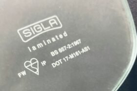 Новото предно стъкло за BMW TOURING A 1971- 1600 1800 2.-3 на ниска цена