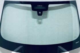 Ново предно стъкло за BMW X3 G01 2021 с АКУ+КАМ+СЕН+HUD. на ниска цена