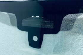 Ново предно стъкло за BMW X5 G05 и X7 G07 2018 - АКУСТИКА + КАМЕРА + СЕНЗОР + HUD-2 на ниска цена