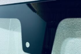 Ново предно стъкло за FIAT 500 CABRIO 2017 - АКУ+СЕН-2 на ниска цена