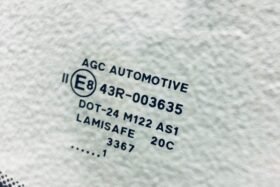 Ново предно стъкло за FIAT 500C CABRIO 2017 - СЕНЗОР-3 на ниска цена