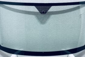 Ново предно стъкло за FIAT DOBLO 2000-2010 на ниска цена