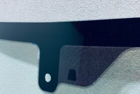 Ново предно стъкло за FIAT DOBLO 2018 - СЕНЗОР-2 на ниска цена