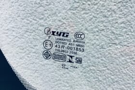 Ново предно стъкло за FIAT DOBLO 2018 - СЕНЗОР-3 на ниска цена