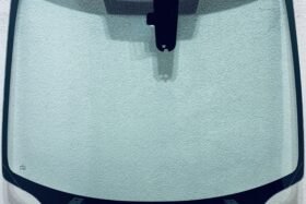 Ново предно стъкло за HONDA CIVIC 3/5D 2006-2012 с датчик за дъжд/залез. на ниска цена