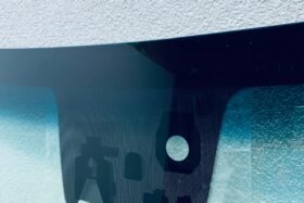 Ново предно стъкло за HYUNDAI i30 III 2017- KAM+SEN-2 на ниска цена