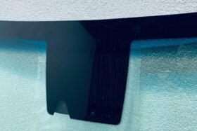 Ново предно стъкло за HYUNDAI KONA 2017 - КАМЕРА-2 на ниска цена