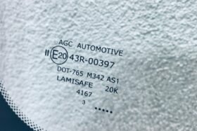 Ново предно стъкло за HYUNDAI KONA 2020 - КАМЕРА + СЕНЗОР ЗА ВЛАЖНОСТ.-3 на ниска цена