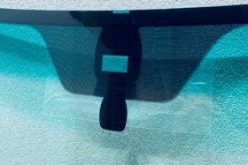 Ново предно стъкло за LEXUS RX300 400H 2003-09 с датчик.-2 на ниска цена