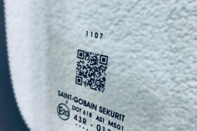 Ново предно стъкло за MERCEDES C W205 14- ANT+KAM+SEN-3 на ниска цена