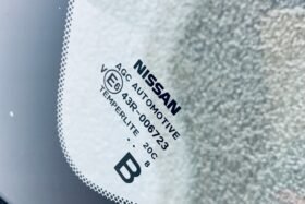 Ново предно стъкло за NISSAN PULSAR 2014- АКУ+СЕНЗ.-2 на ниска цена