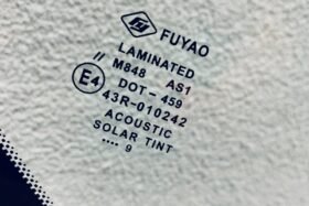 Ново предно стъкло за OPEL INSIGNIA II 2017--3 на ниска цена