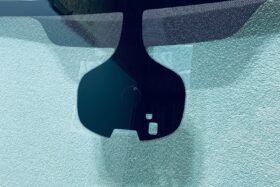 Ново предно стъкло за OPEL ZAFIRA C 2011- АКУСТИКА+СЕНЗОР-2 на ниска цена