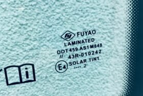 Ново предно стъкло за OPEL ZAFIRA II 2005-2011 с датчик.-3 на ниска цена