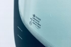 Ново предно стъкло за PEUGEOT 206 2002-2009 с датчик.-3 на ниска цена